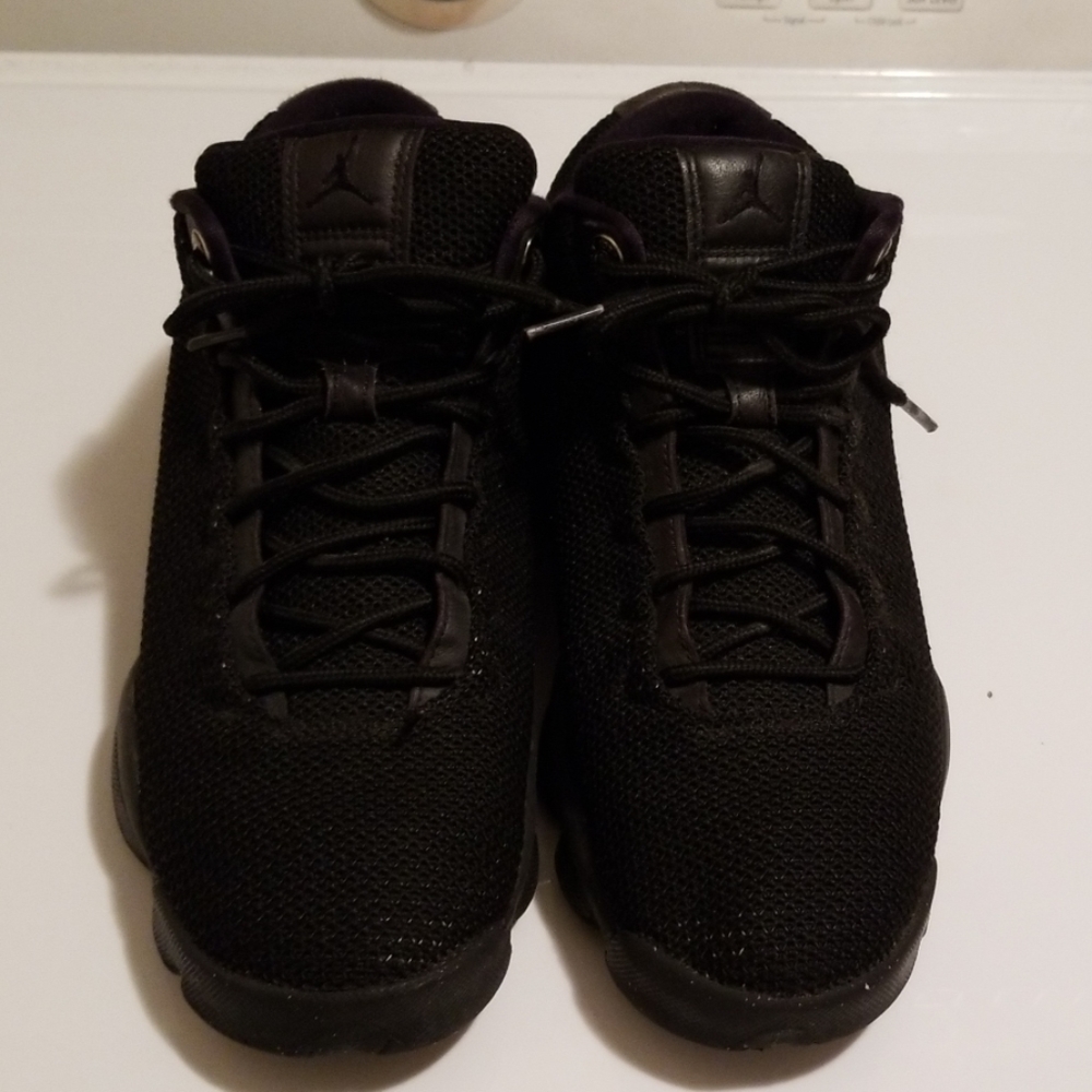 Black jordans size 7 youth